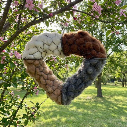 Heart-Shaped Hanging Bird Nester Ornament